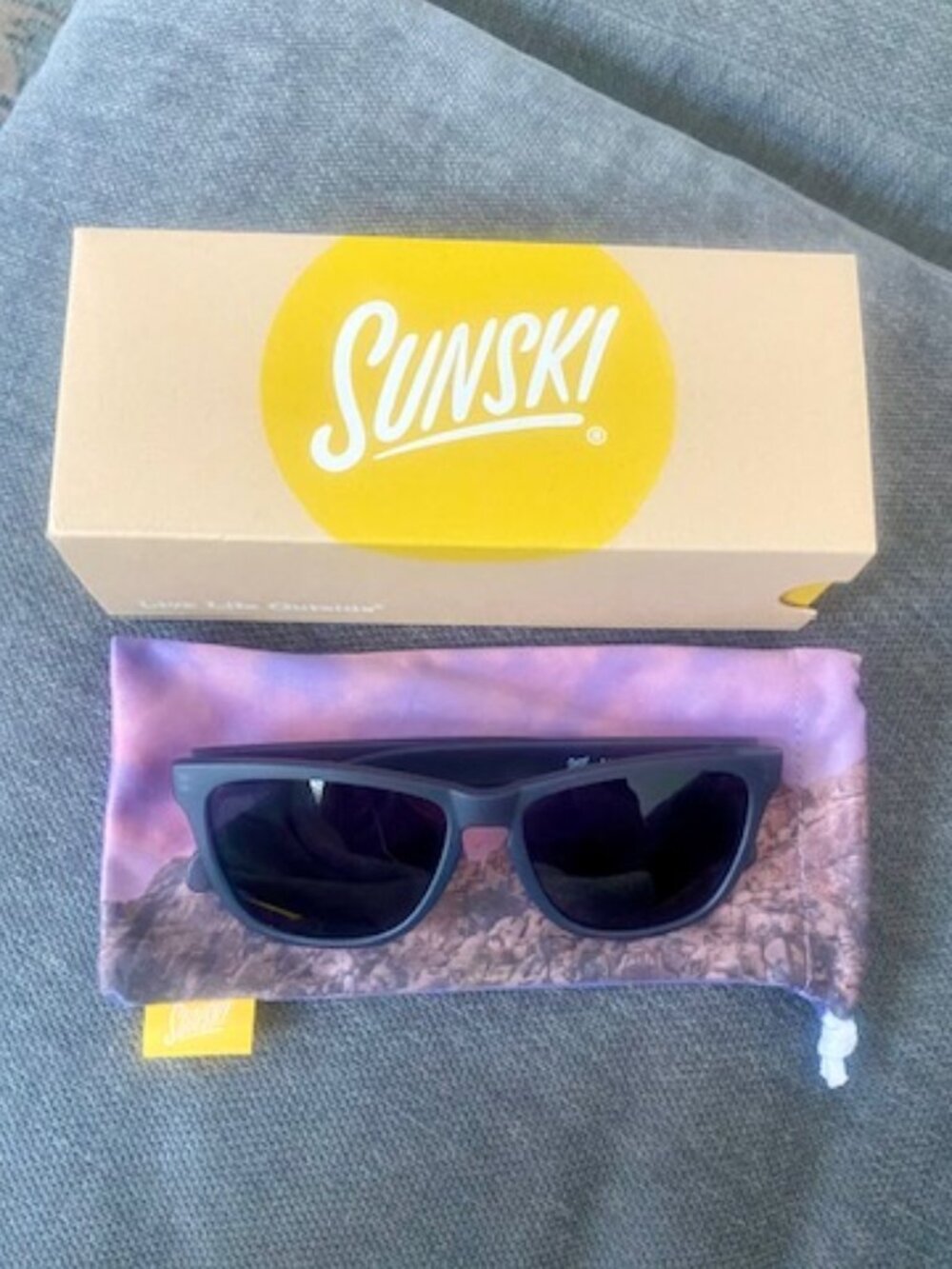 Sunski Polarized Sunglasses - Grey Black